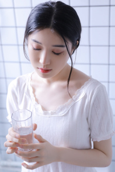 [金瓶双艳]